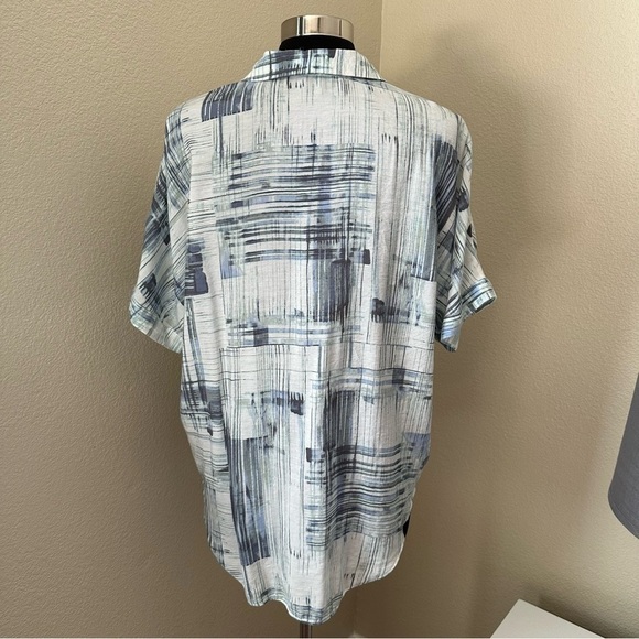NIC+ZOE Short Dolman Sleeve V-neck Blue White Blouse - Picture 6 of 9